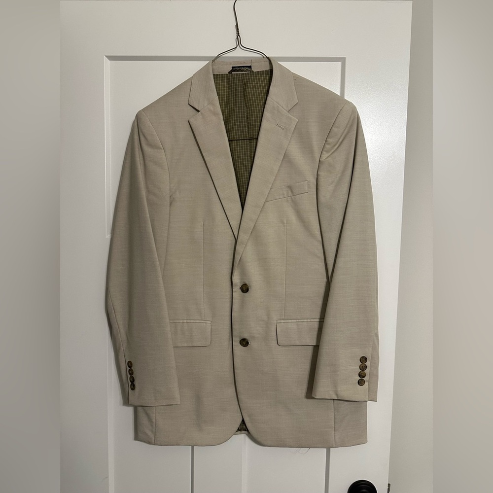 Men’s 40L Suit Jacket and Vest